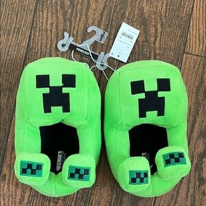 Minecraft Creeper Plush Slippers - Bright Green